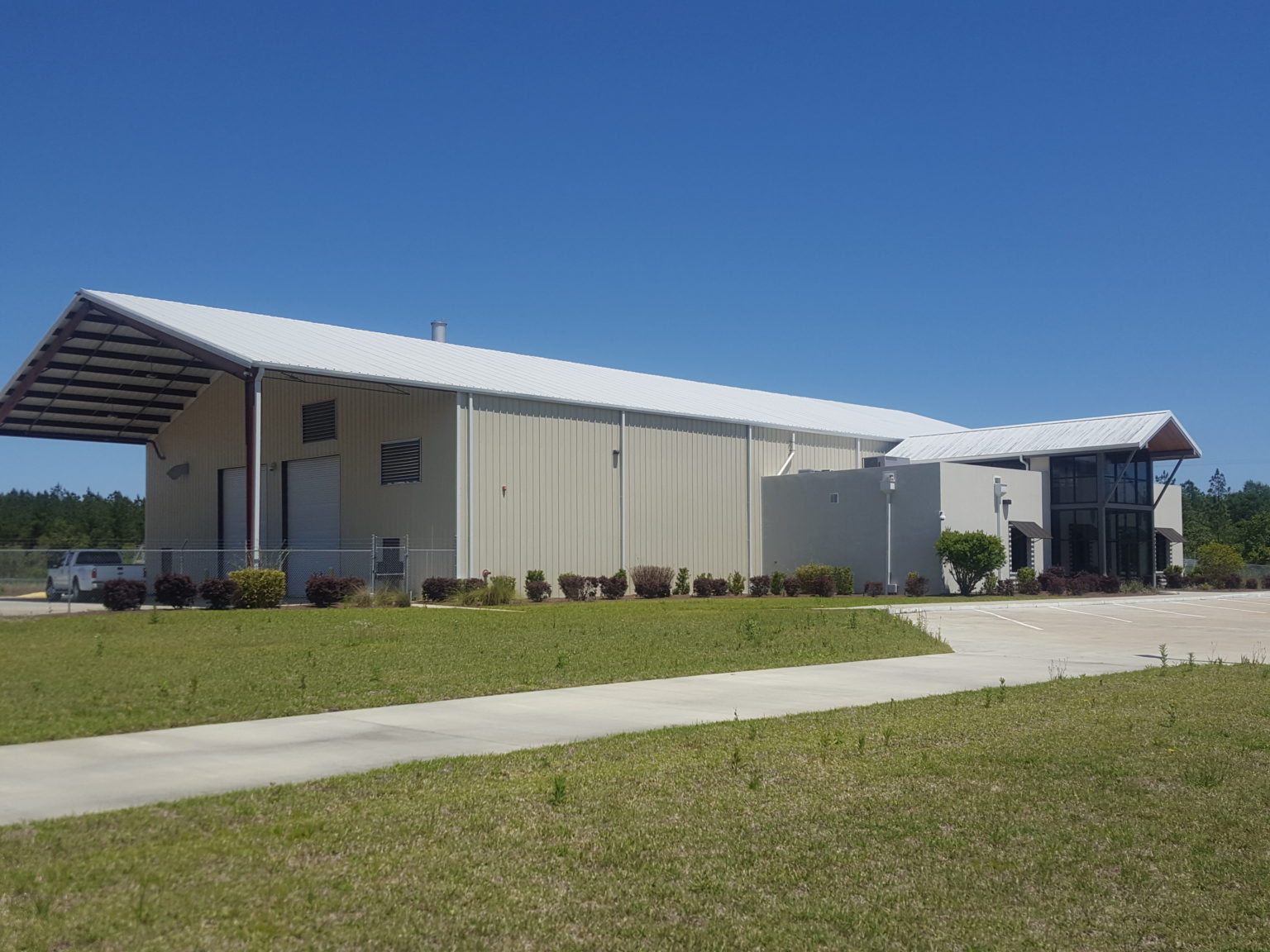 Office/ Warehouse Building in Brantley County Industrial Park